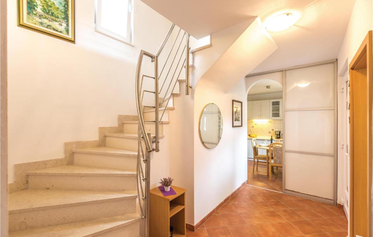 Gorgeous Home In Slivno With Wifi Экстерьер фото